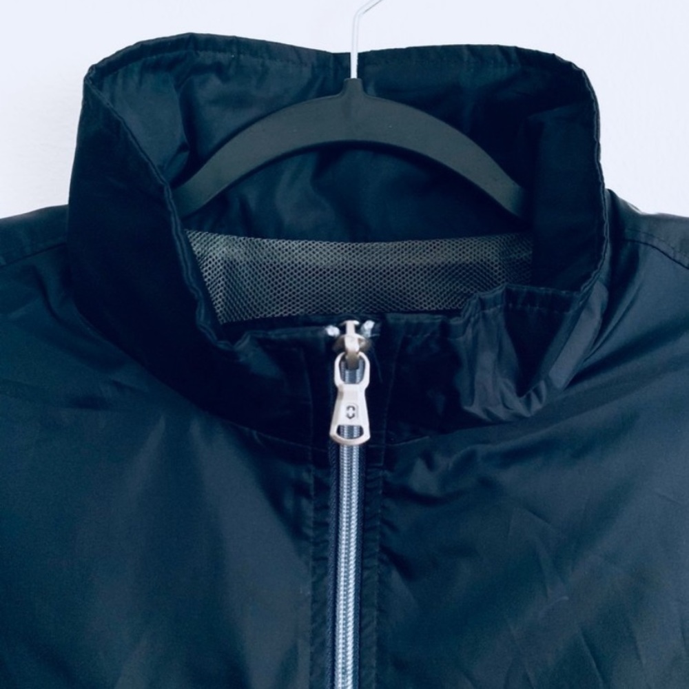 Victorinox Light Jacket - Picture 2 of 3